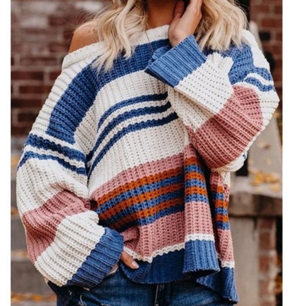 Womens Medium Sweater by By Together